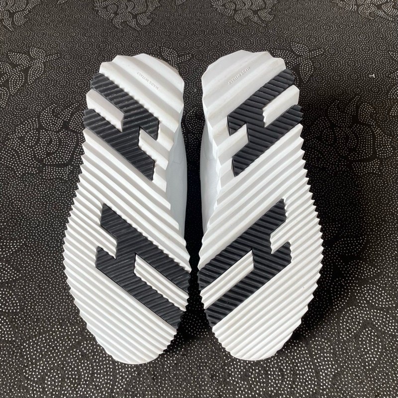 hy0064 愛馬仕黑白運動鞋36碼無盒,成色充新穿一次。-2