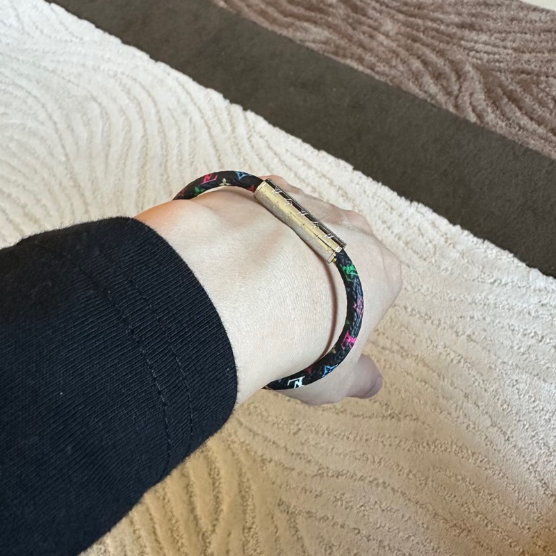 Louis Vuitton • 村上隆聯名黑三彩手環 爆款🔥大全配-2