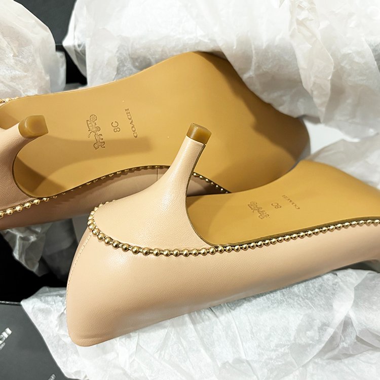 COACH 專櫃款 Jackie 裸色 奶茶色 鉚釘 真皮 低跟鞋 US8-9