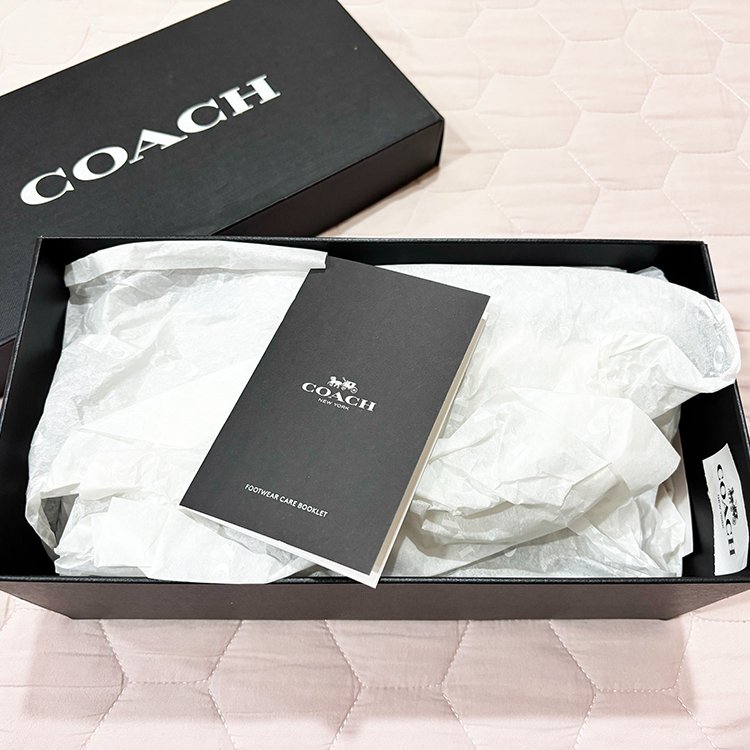 COACH 專櫃款 Jackie 裸色 奶茶色 鉚釘 真皮 低跟鞋 US8-4