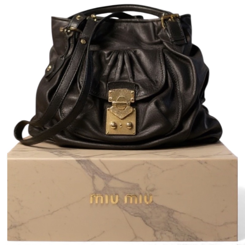 Miu Miu 經典皺褶Coffer包 | 義大利製 |LUX METAL|(黑色皮質/附長背帶/鎖匙/保卡/發票/美品-0