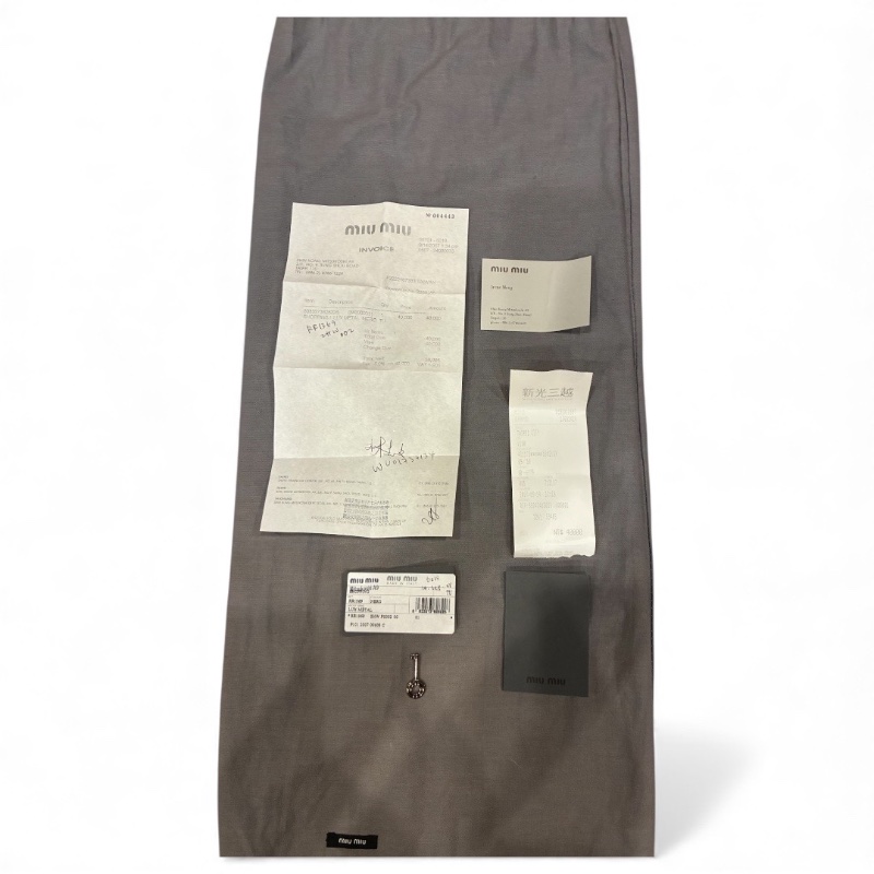 Miu Miu 經典皺褶Coffer包 | 義大利製 |LUX METAL|(黑色皮質/附長背帶/鎖匙/保卡/發票/美品-19