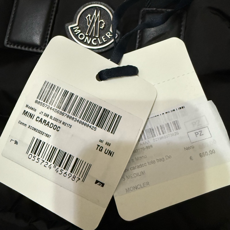 -MONCLER-CARADOC-橡膠黑標澎澎款可側背手提托特包，全新未使用，送人自用超推薦-12