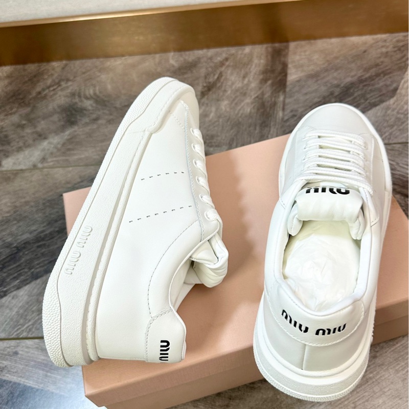 全新 miumiu 繆繆 經典款黑色字母Logo 小白鞋 休閒鞋 板鞋 四季百搭 厚底显腿长 女款-2