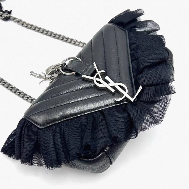 YSL黑色銀扣蕾絲邊mini郵差肩背斜背包17*11*4 98新配件塵袋-1