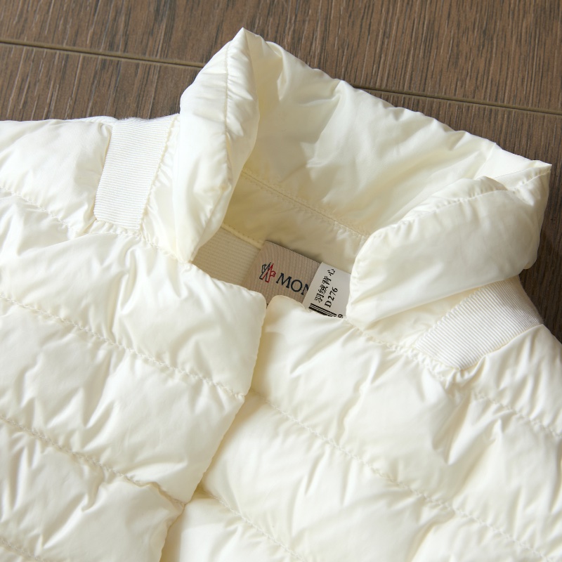 🈹*減價 超值* MONCLER 白色優雅拼接款外套-2