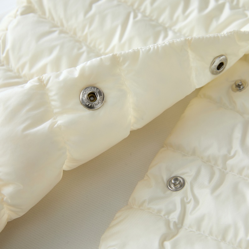 🈹*減價 超值* MONCLER 白色優雅拼接款外套-5