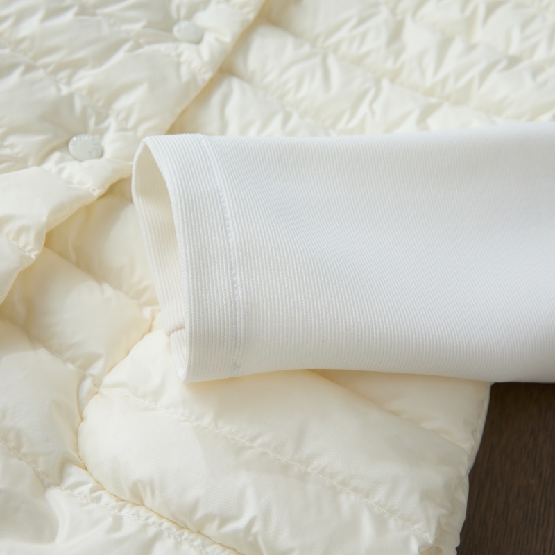 🈹*減價 超值* MONCLER 白色優雅拼接款外套-7