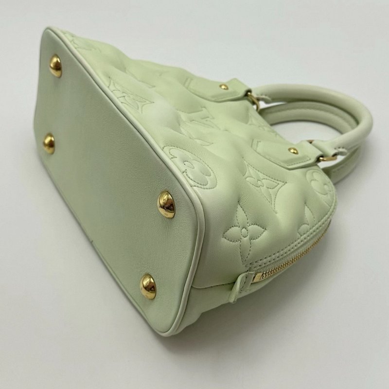 LV Alma BB淺綠色老花壓印皮革貝殼手提斜背包 23*17*11.5 98新配件塵袋-2