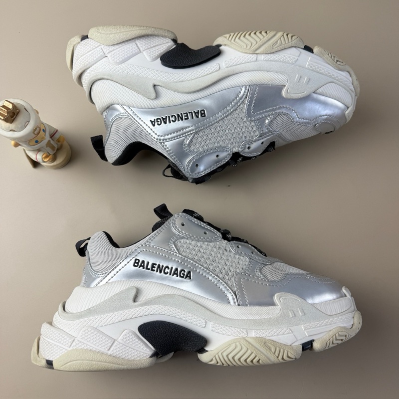 Balenciaga/巴黎世家 Triple S白銀老爹鞋 36碼 95新 品相不錯-3