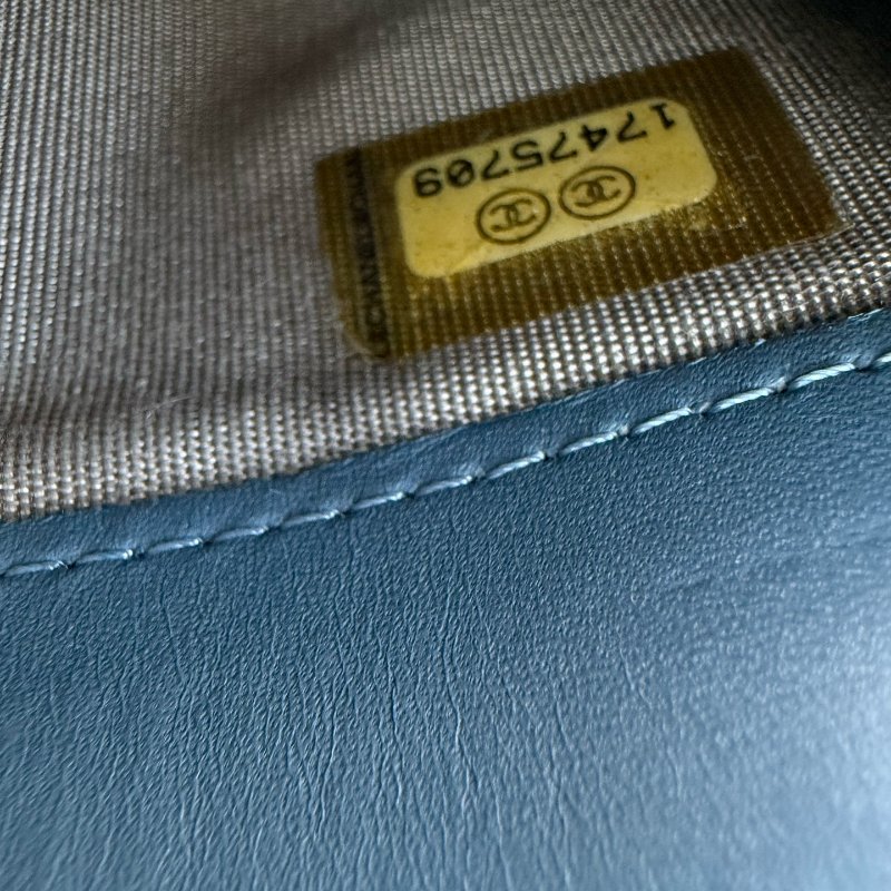 Chanel 香奈兒 雙層錢包 顆粒壓花小牛皮 錢包 霧霾藍色-5