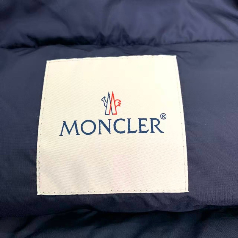 Moncler 羽绒服-4