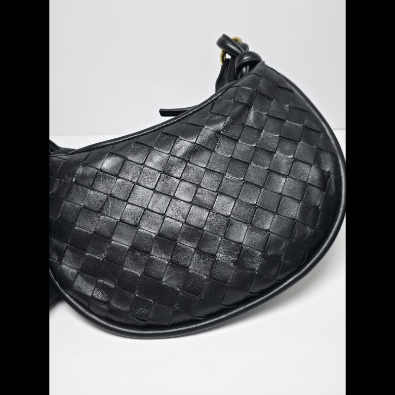 BV 黑色 Gemelli Small Shoulder Bag
(未使用品)-18