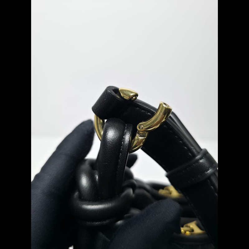 BV黑色Gemelli Crossbody Bag
(未使用品)-22