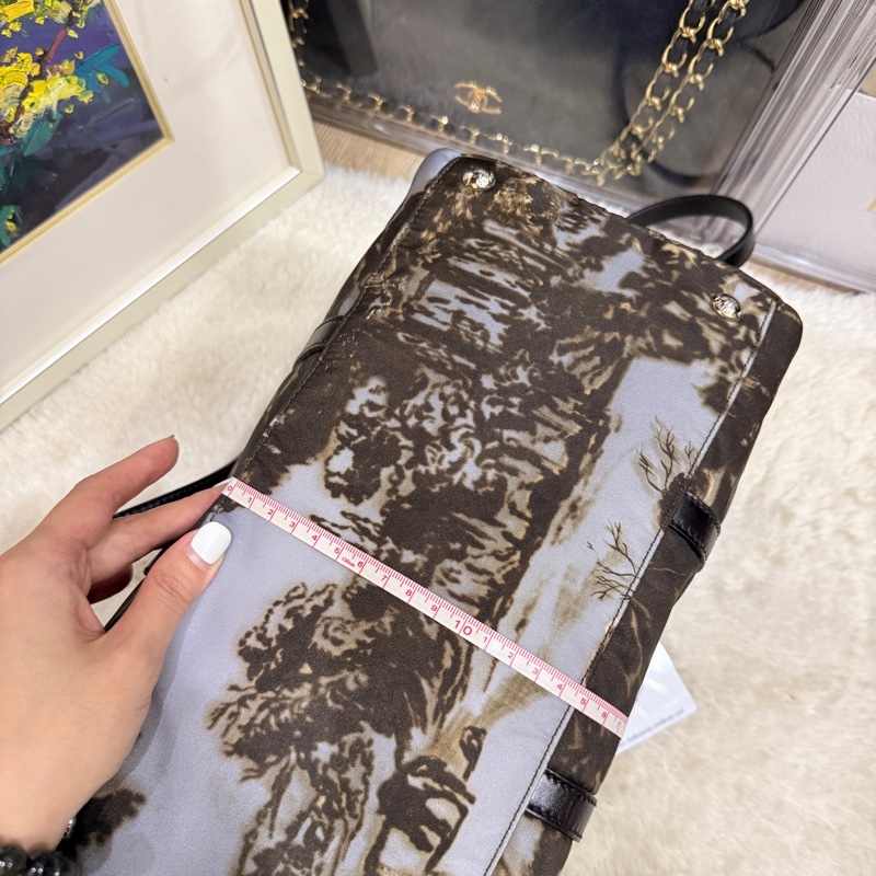 99新✨專櫃款七萬Prada經典黑色尼龍 藝術系列 防磨防潑水 超輕的降落傘布 斜背包 keep all、speedy、波士頓-7