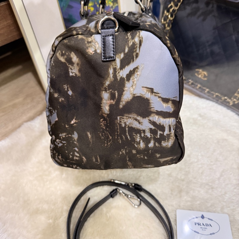 99新✨專櫃款七萬Prada經典黑色尼龍 藝術系列 防磨防潑水 超輕的降落傘布 斜背包 keep all、speedy、波士頓-28