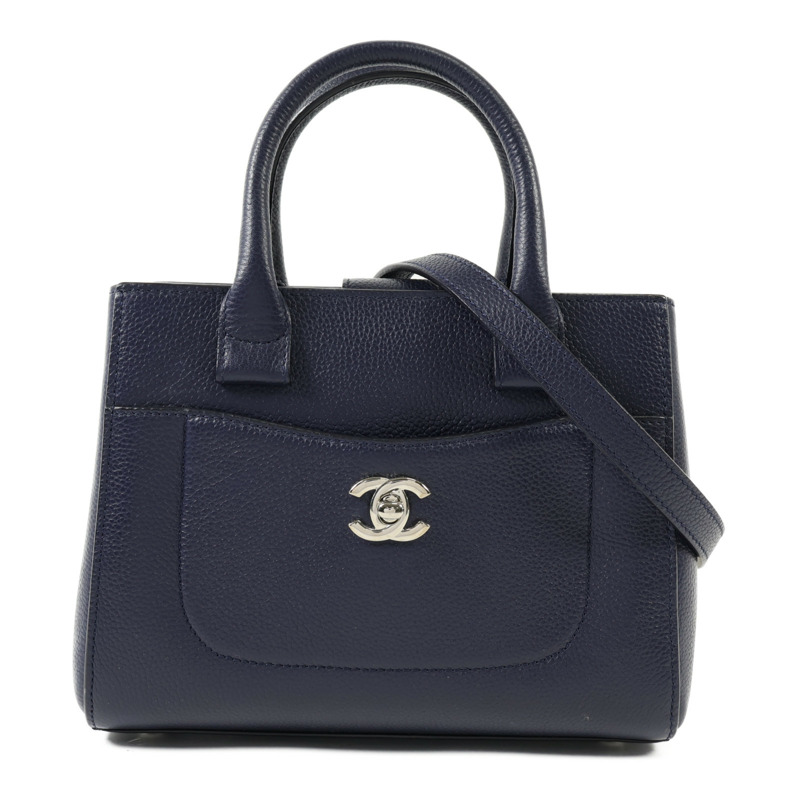 CHANEL 牛皮皮革Neo Executive Tote Mini銀扣手挽肩背兩用袋-2
