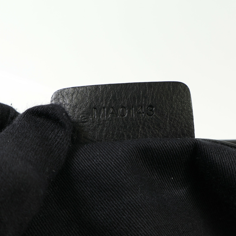 GIVENCHY 牛皮皮革2Way Shoulder Bag銀扣手挽肩背兩用袋-12