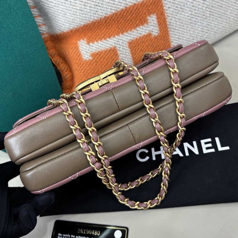 【近新閒置品】香奈兒Chanel 埃及系列乾燥玫瑰粉色雙C大logo鏈條包 單肩包26開-3