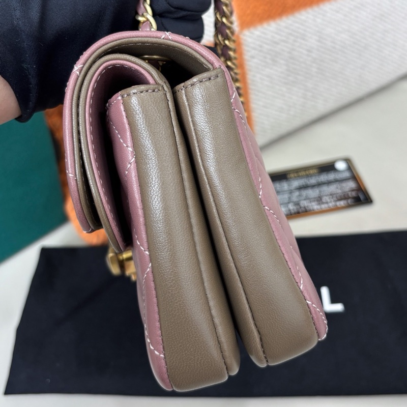 【近新閒置品】香奈兒Chanel 埃及系列乾燥玫瑰粉色雙C大logo鏈條包 單肩包26開-5