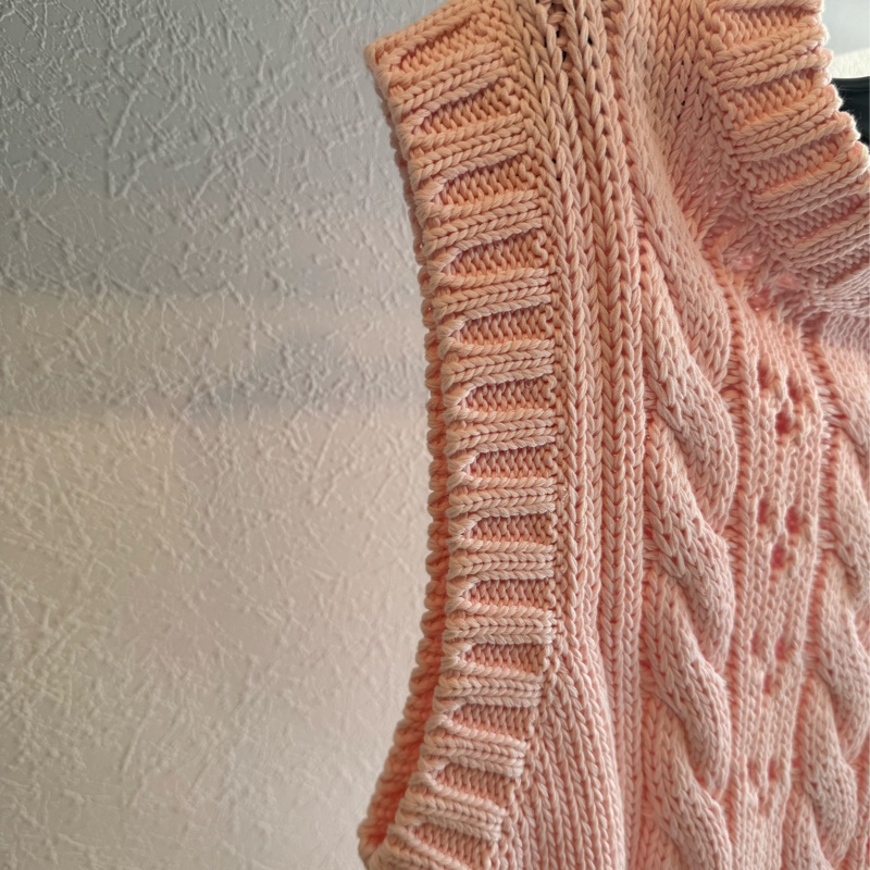 prada粉色針織背心-2