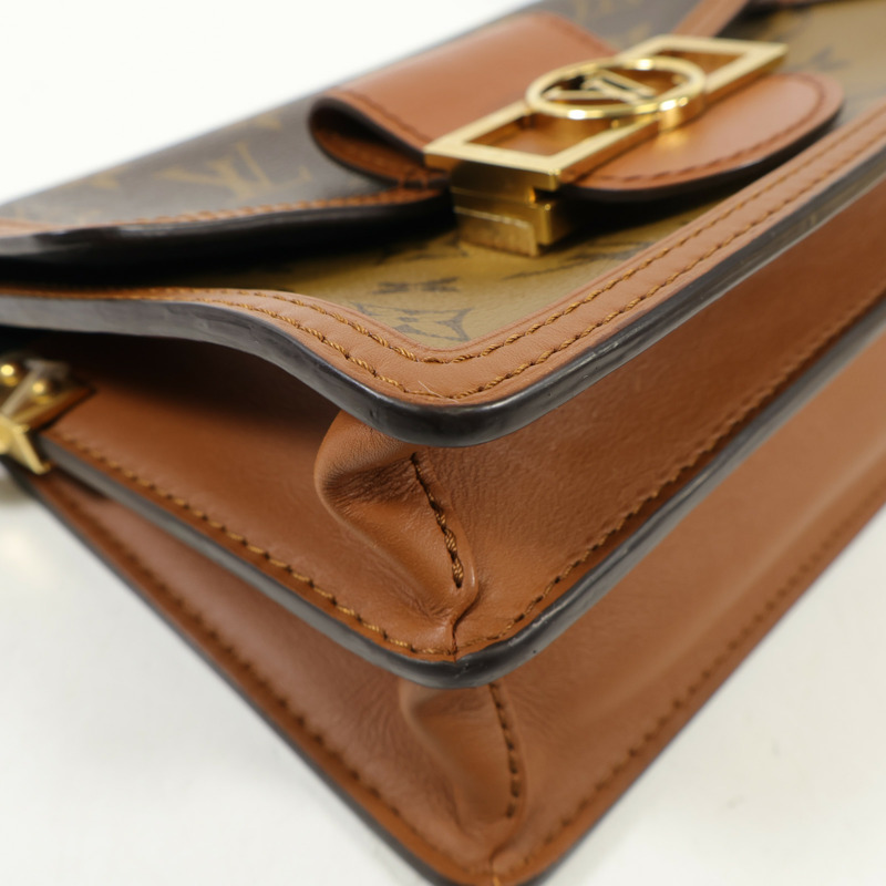 LOUIS VUITTON Monogram Reverse Mini Dauphine金扣肩背袋-4