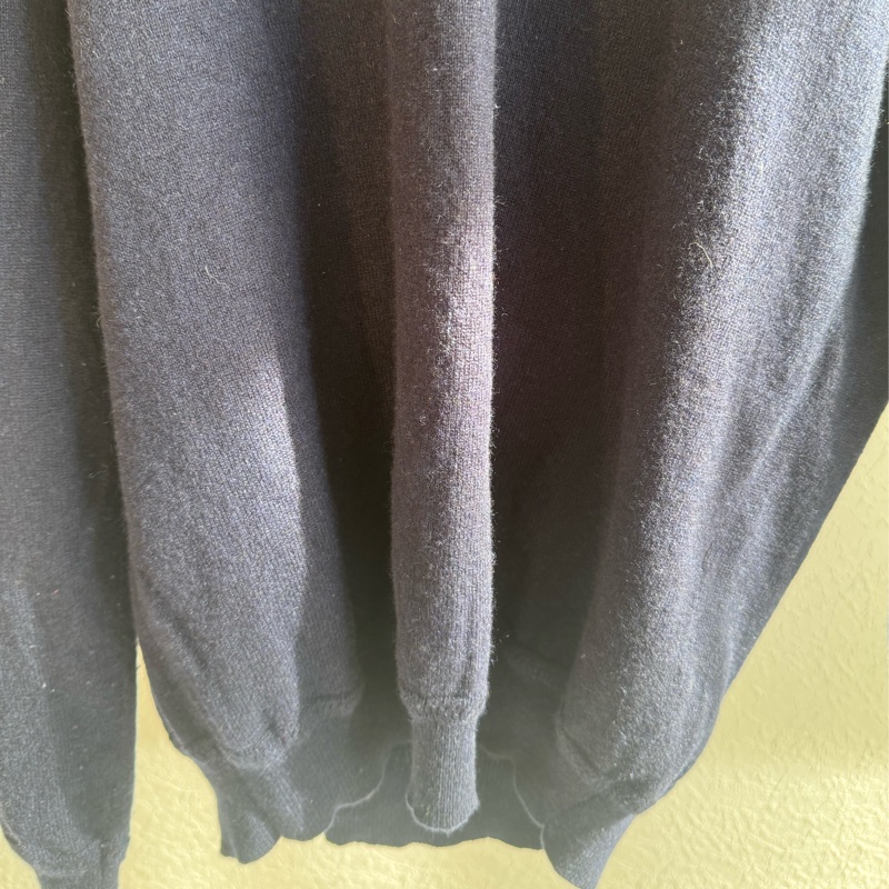 Gucci深藍v領針織毛衣-6