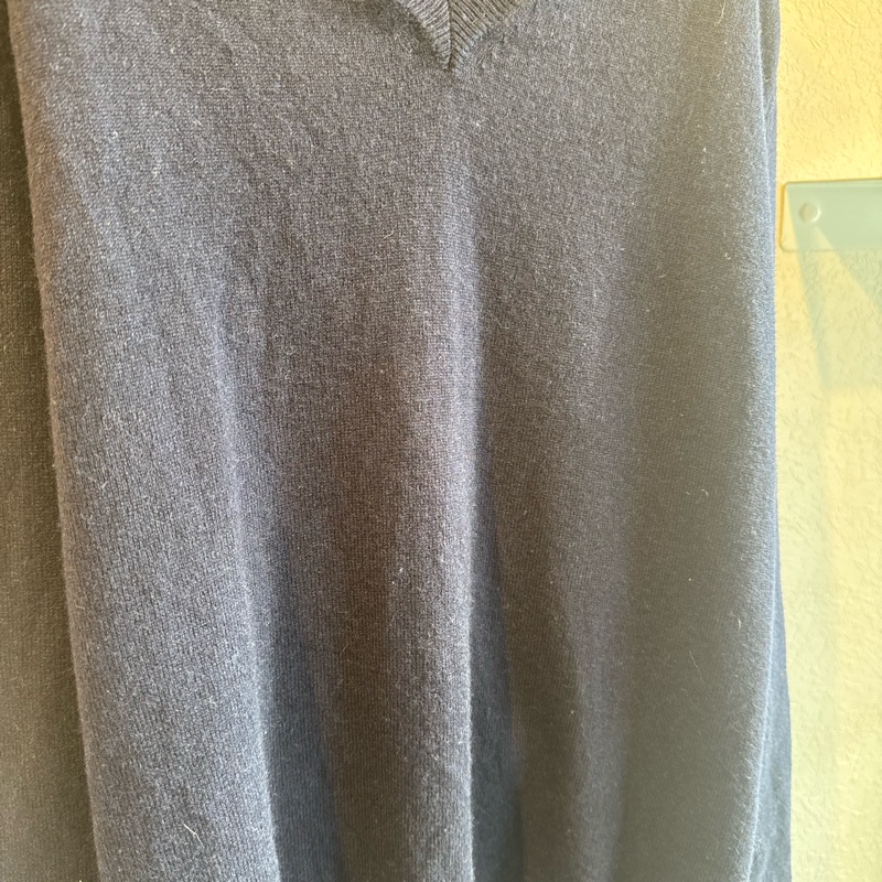 Gucci深藍v領針織毛衣-21