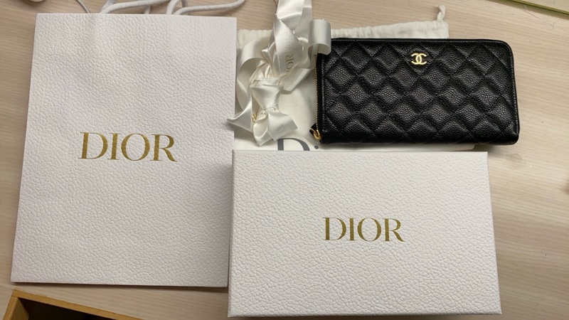 Chanel全新荔枝黑金拉鏈長夾-14