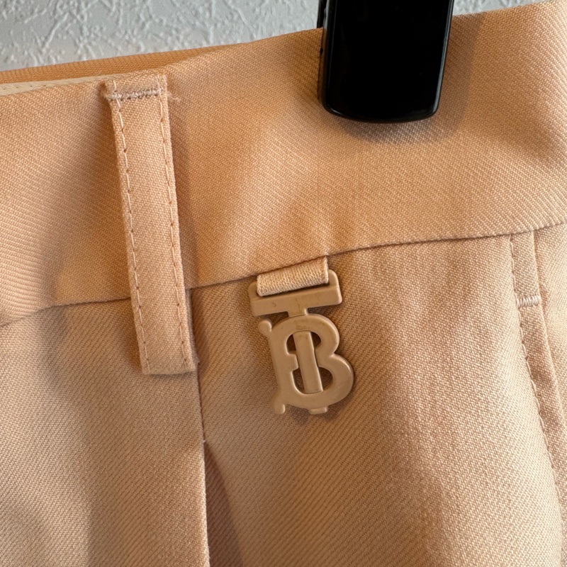 Burberry 粉橘色TB短褲-1