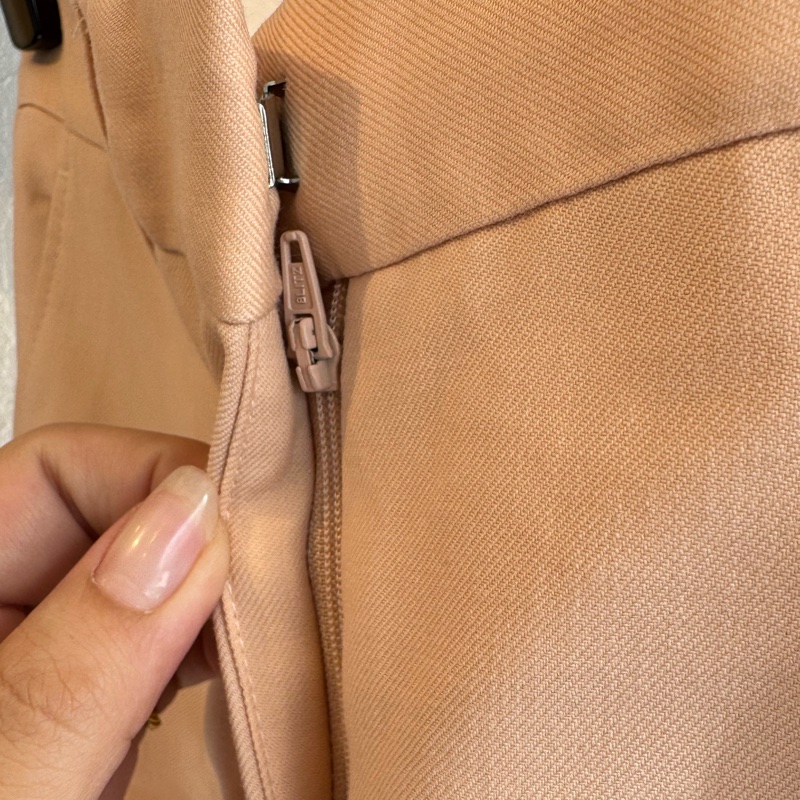 Burberry 粉橘色TB短褲-4