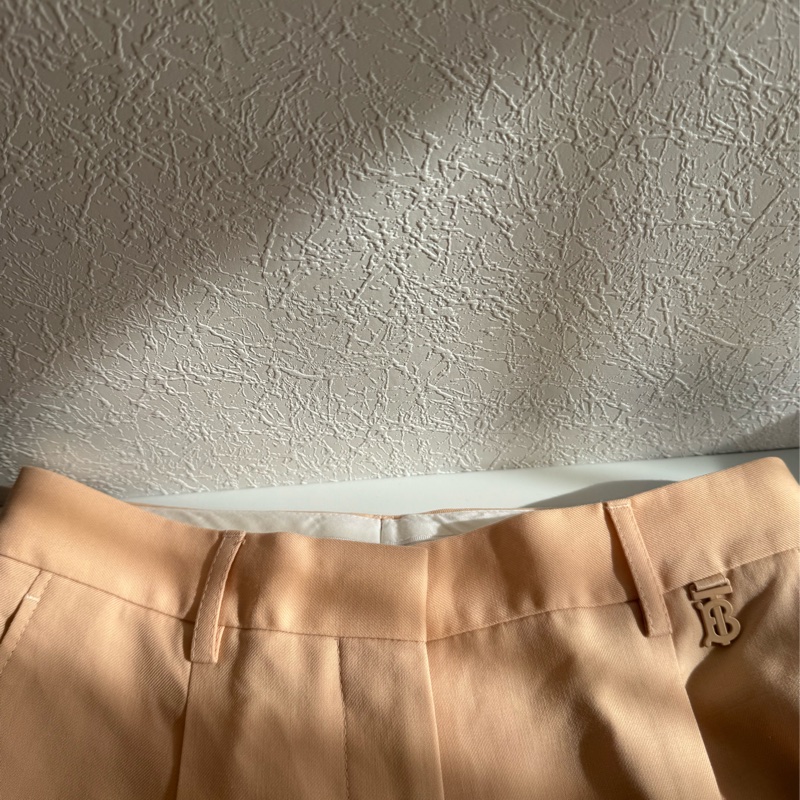 Burberry 粉橘色TB短褲-14