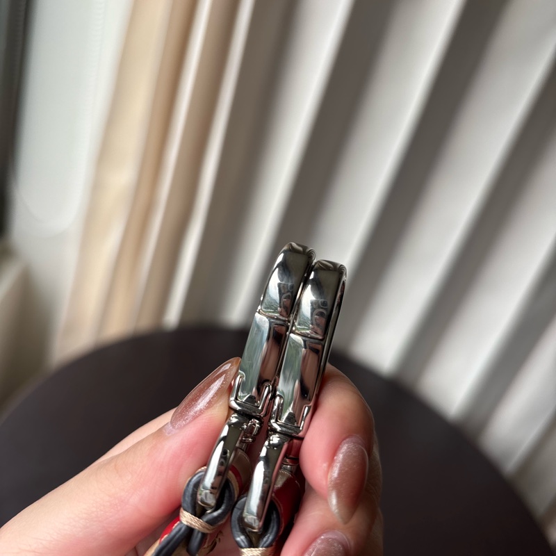 fendi ff logo背包肩帶-14