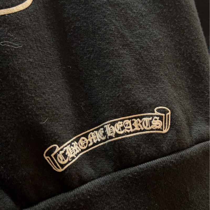 克羅心 紫嘴唇黑帽外套-32