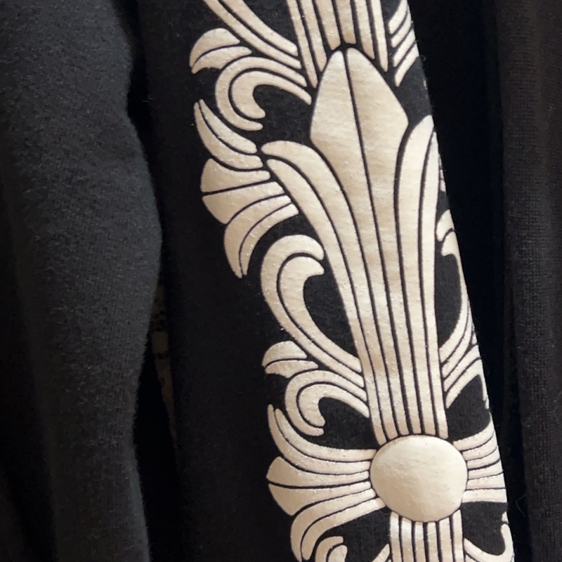 克羅心 紫嘴唇黑帽外套-36