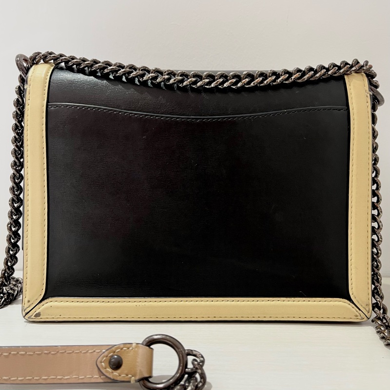 狀況佳✨ COACH 專櫃款 Hutton 撞色鏈條包 黑卡其❤️顏色超美-1