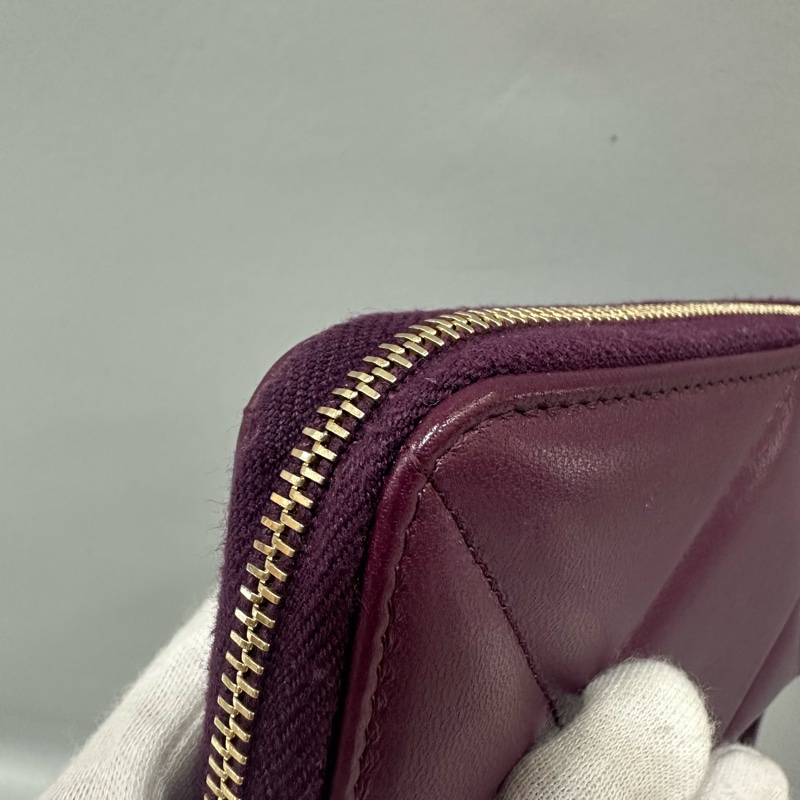 Chanel Ap0948 深紫色羊皮色雙C拉鏈中長夾 19-10