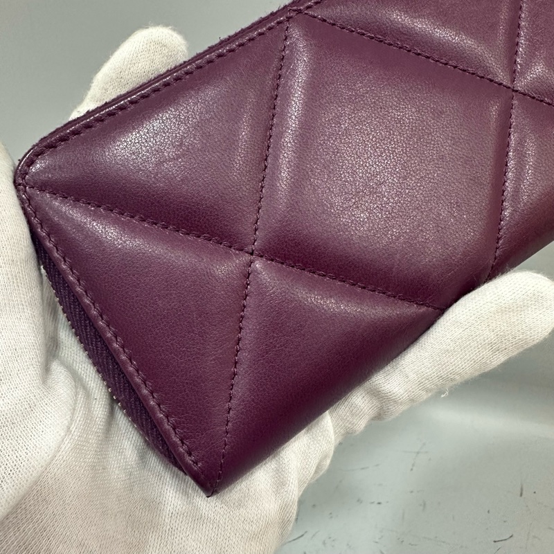 Chanel Ap0948 深紫色羊皮色雙C拉鏈中長夾 19-14
