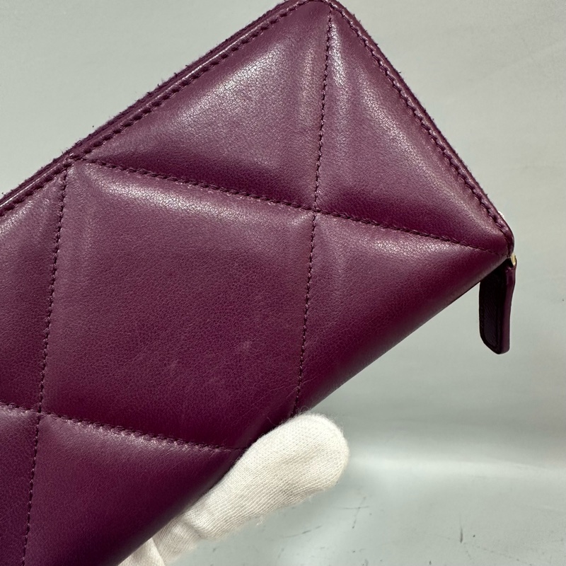 Chanel Ap0948 深紫色羊皮色雙C拉鏈中長夾 19-15