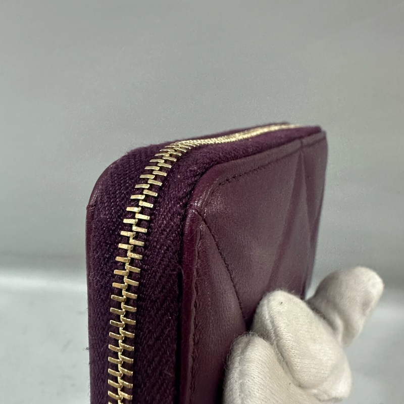 Chanel Ap0948 深紫色羊皮色雙C拉鏈中長夾 19-19