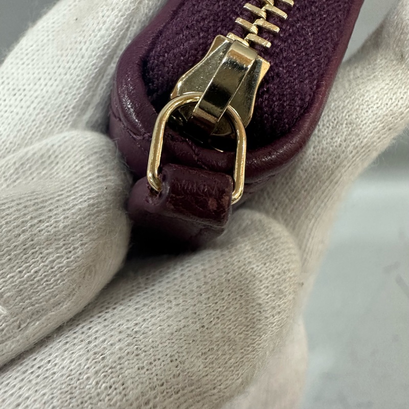 Chanel Ap0948 深紫色羊皮色雙C拉鏈中長夾 19-28