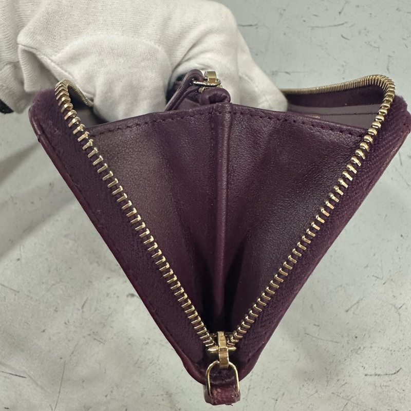 Chanel Ap0948 深紫色羊皮色雙C拉鏈中長夾 19-36