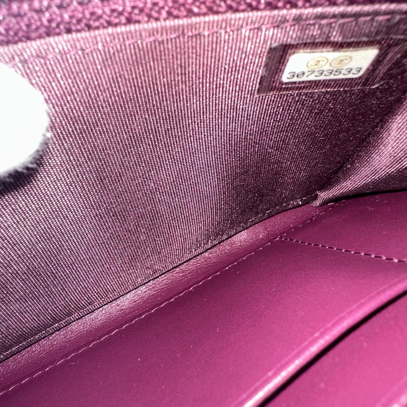 Chanel Ap0948 深紫色羊皮色雙C拉鏈中長夾 19-41