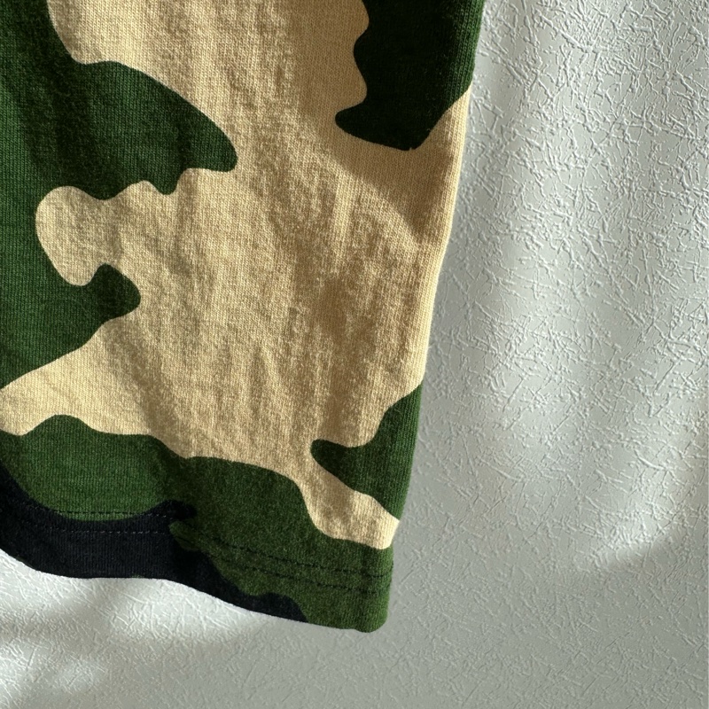 克羅心 迷彩嘴唇短袖上衣-8