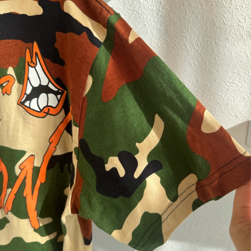 克羅心 迷彩嘴唇短袖上衣-14