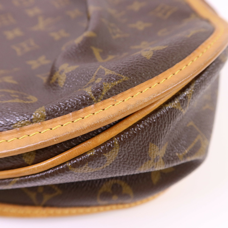 LOUIS VUITTON Monogram Menilmontant MM金扣肩背袋棕色-21