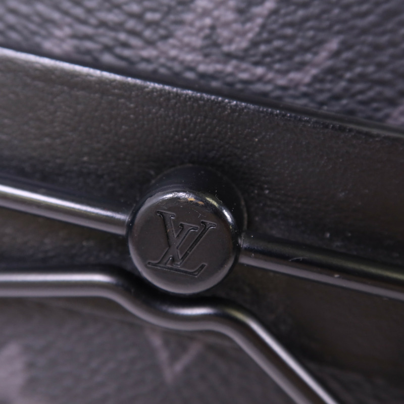 LOUIS VUITTON Monogram Eclipse Steamer肩背袋-10