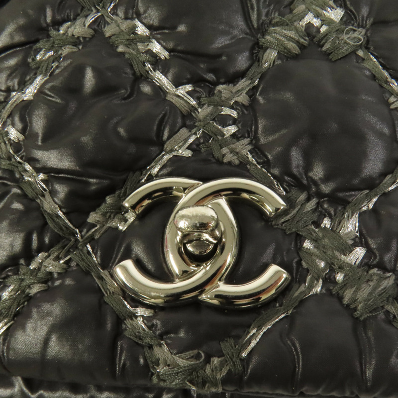 CHANEL 尼龍Chain Shoulder銀扣鏈帶肩背袋-7