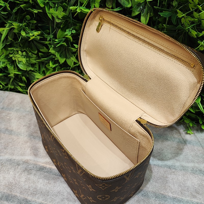 Louis Vuitton Nice BB-6