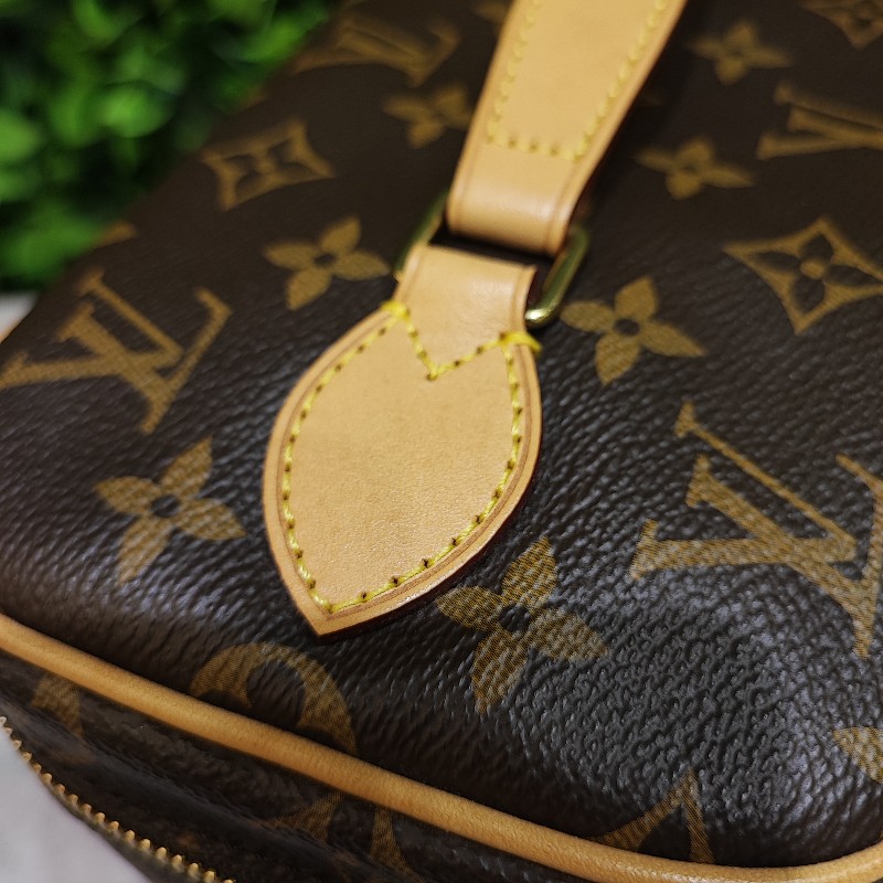 Louis Vuitton Nice BB-13